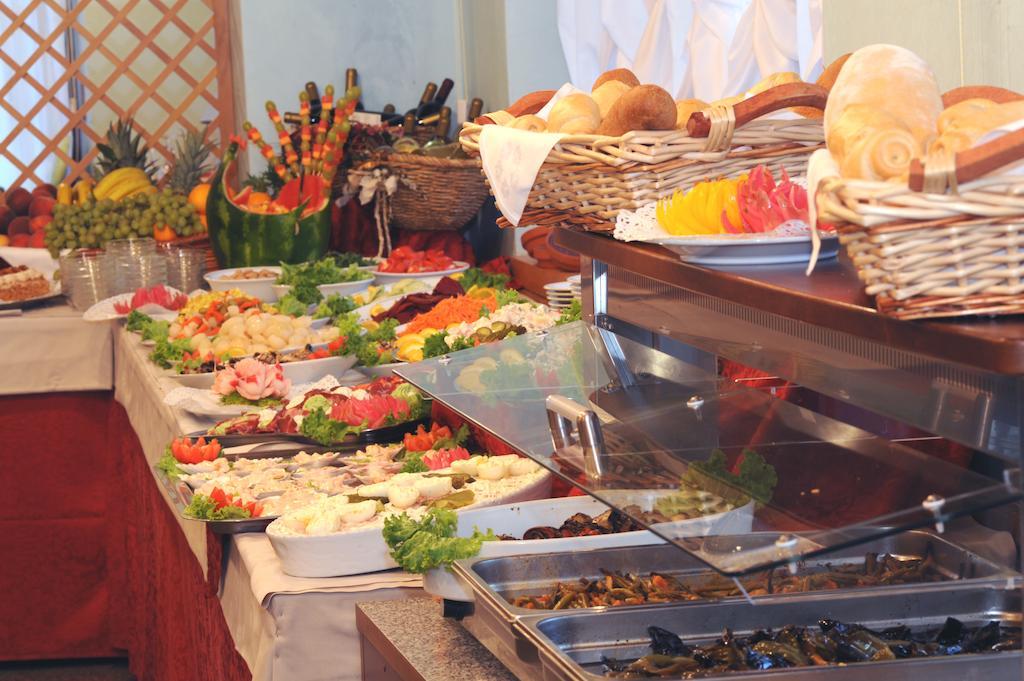 Grand Hotel Astoria Lavarone Εξωτερικό φωτογραφία