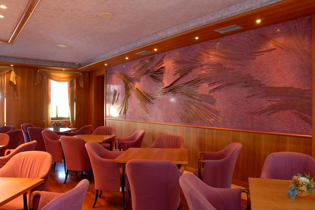 Grand Hotel Astoria Lavarone Εξωτερικό φωτογραφία
